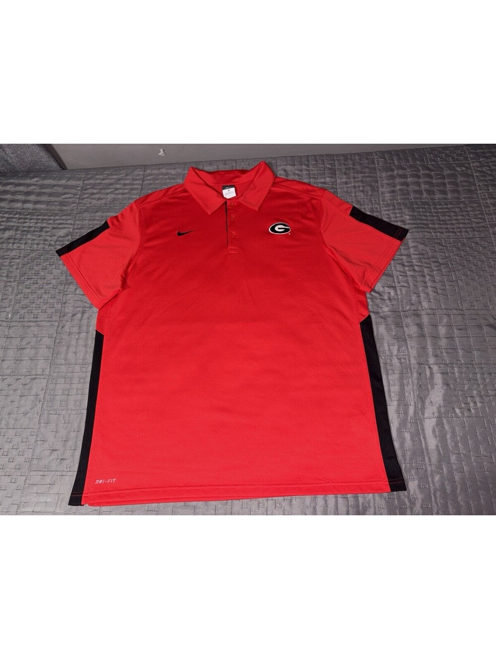 Georgia Bulldogs Polo Mens XL Nike Dri-Fit Red Solid Short Sleeve Sporty Golf